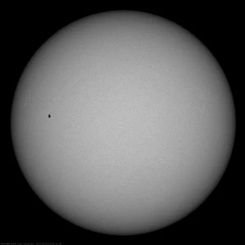 Image of Sun's photosphere