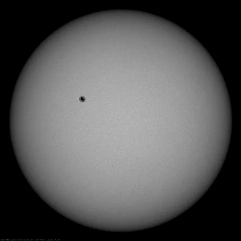 Image of Sun's photosphere