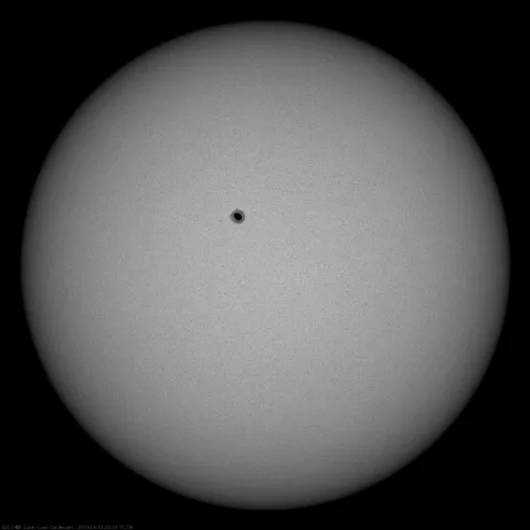 Image of Sun's photosphere