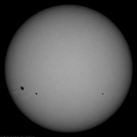 Image of Sun's photosphere