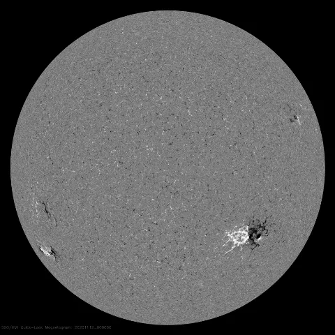 Image of Sun's magnetic field