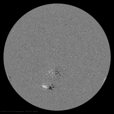 Image of Sun's magnetic field