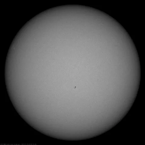 Image of Sun's photosphere