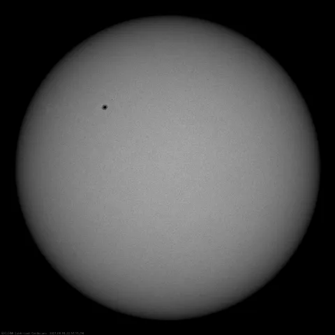 Image of Sun's photosphere