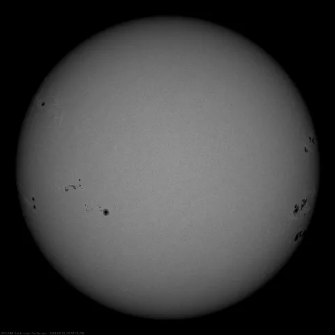 Image of Sun's photosphere