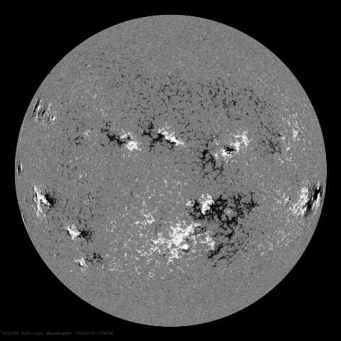 Image of Sun's magnetic field